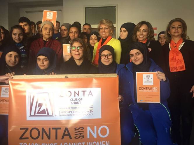 Zonta Says NO banner and signs