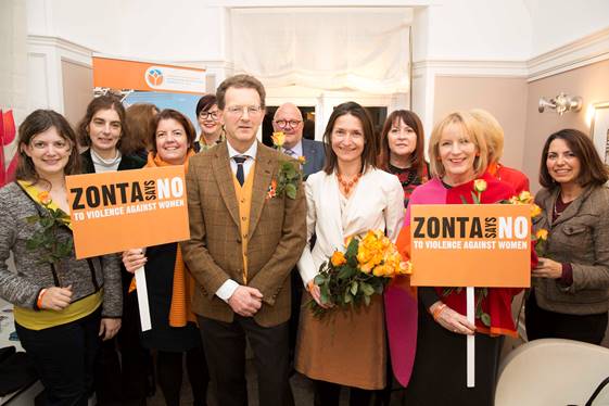 photo by Steve Eastwood zontians-with-peter-w-kok